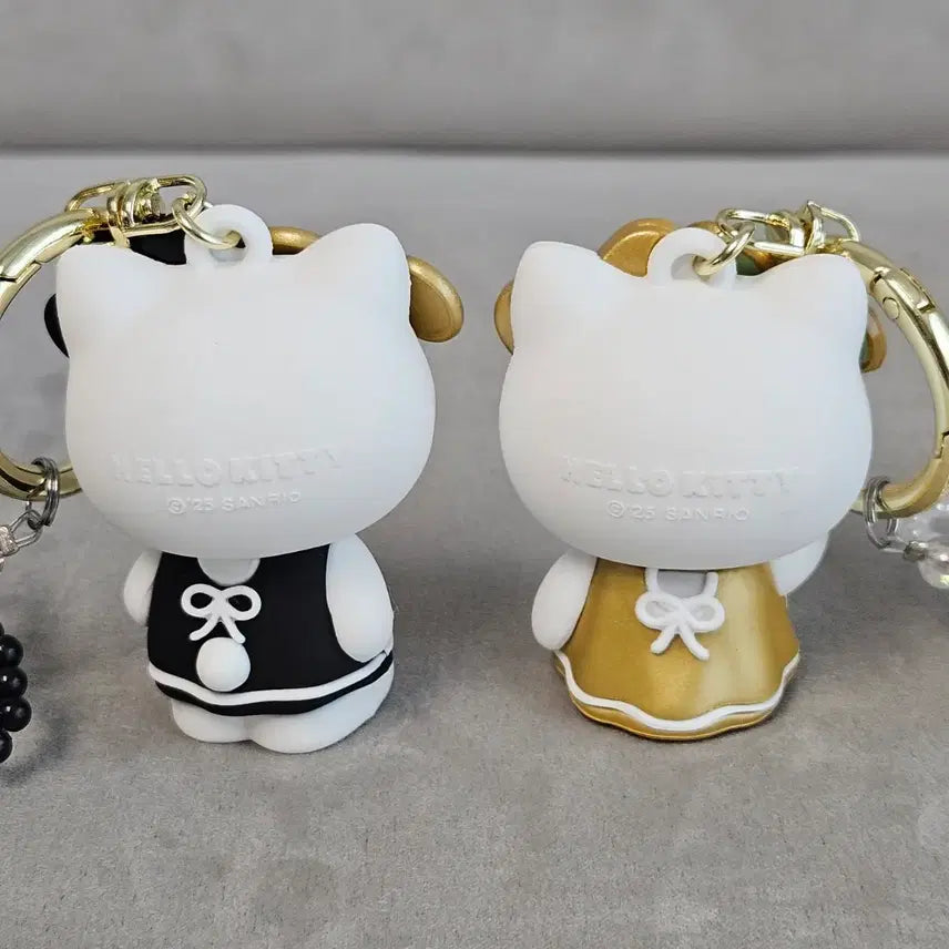 [BUNJANG] Hello Kitty Figure Bead Strap Keyring Set / [2종세트]헬로키티 키티 피규어 비즈 스트랩 키링