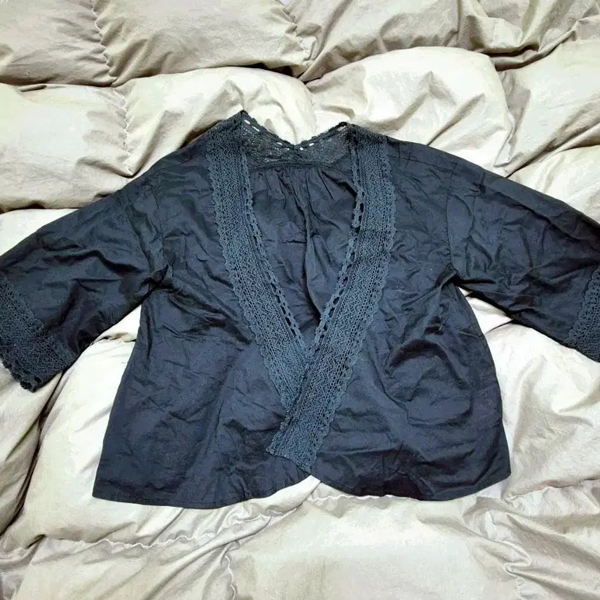[BUNJANG] Vintage Lace Cardigan / 일본 구제 빈티지 레이스 가디건