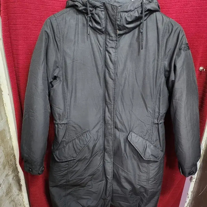 [BUNJANG] The North Face Hooded Long Padded Jacket Black / 노스페이스 후드 롱 패딩 블랙.  /4