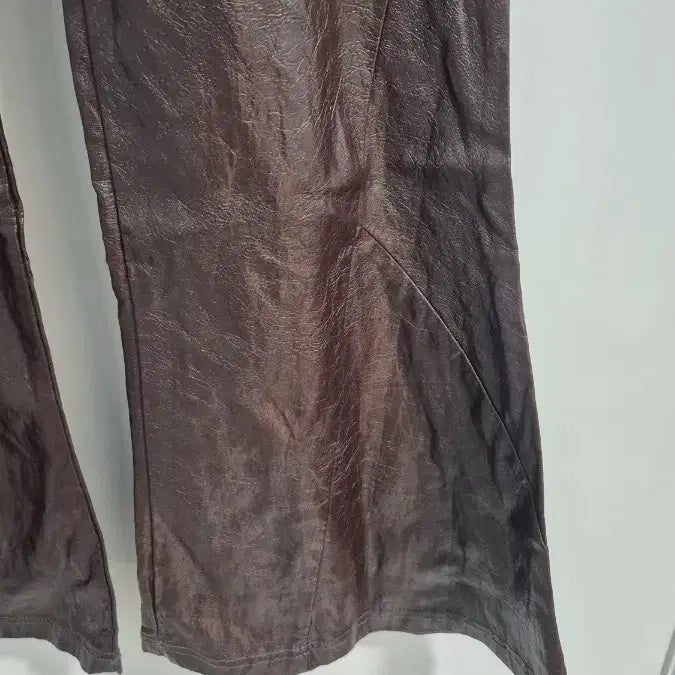 [BUNJANG] Brown Faux Leather Bootcut Pants / 브라운 인조가죽 부츠컷 바지