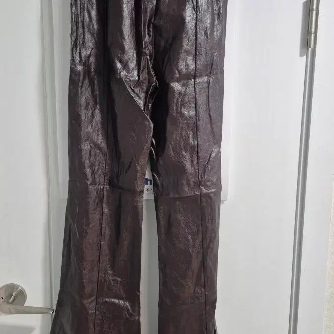 [BUNJANG] Brown Faux Leather Bootcut Pants / 브라운 인조가죽 부츠컷 바지