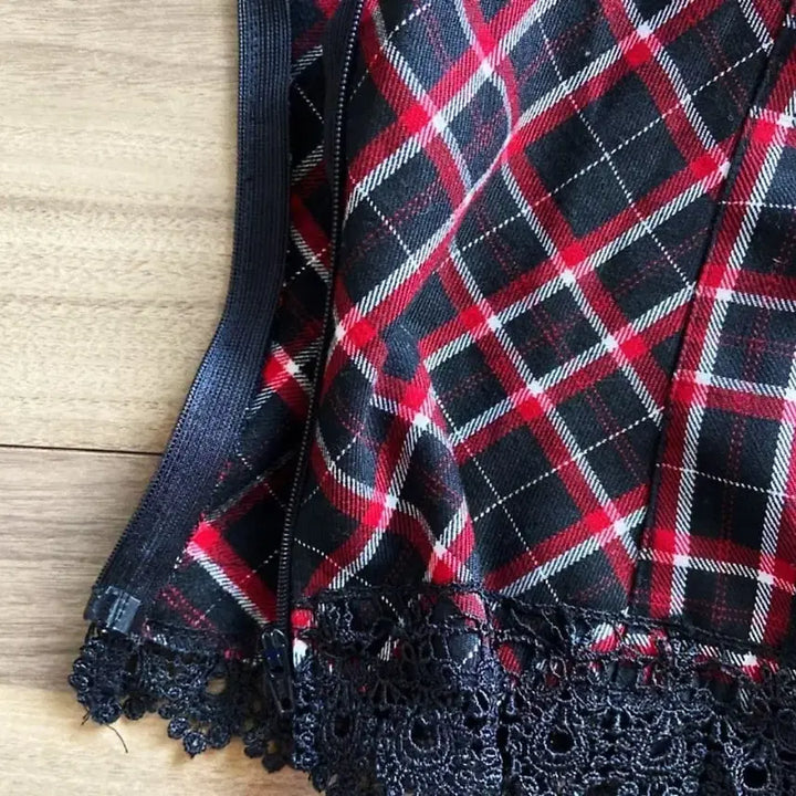 [BUNJANG] Cecil McBee Lace Check Frill Camisole Vintage / 세실맥비 레이스 체크 프릴 끈나시 슬리브리스 빈티지