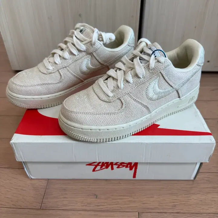 [BUNJANG] Nike x Stussy Air Force 1 Low Fossil Sneakers / [230] 나이키 x 스투시 나투시 에어포스1 로우 파슬
