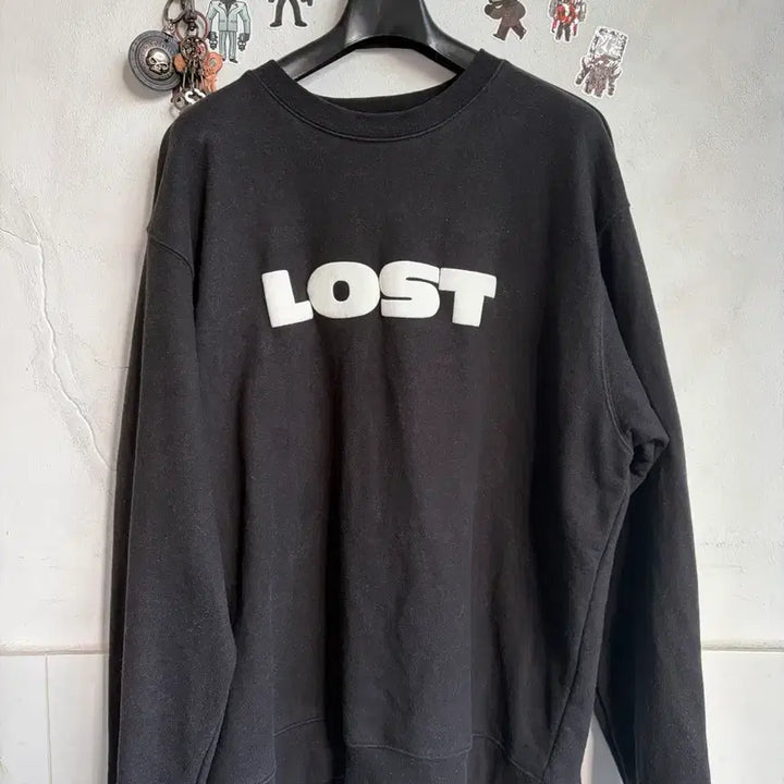 [BUNJANG] LMC LOST Logo Black Sweatshirt / LMC 블랙 LOST 로고 맨투맨 M
