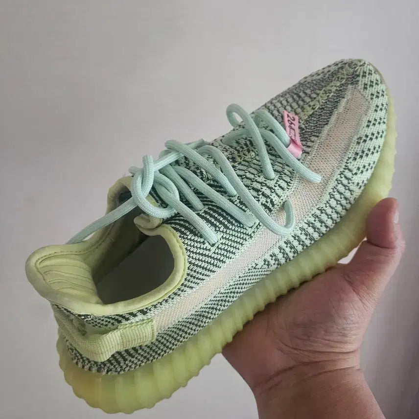 [SOLD OUT] 아디다스 이지부스트 350 V2 이즈릴 265mm