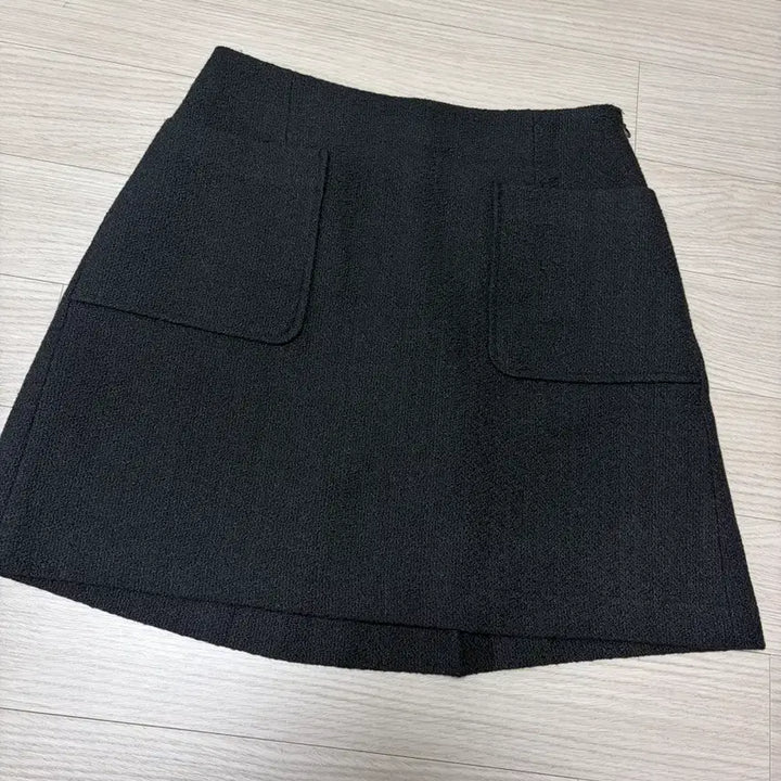 [BUNJANG] Maron Edition Black Tweed Mini Skirt / 마론에디션 블랙 트위드 스커트
