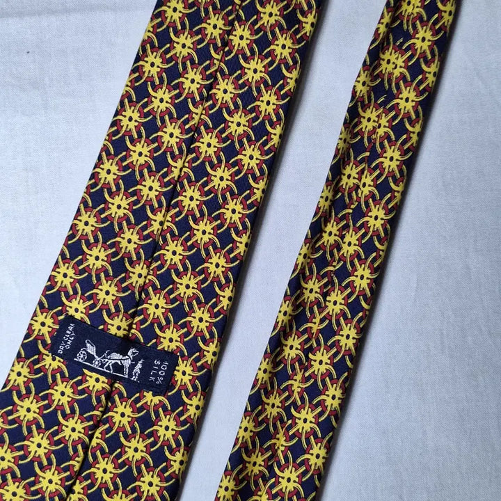 [BUNJANG] Hermes Navy Yellow Chain Sun Silk Tie / 에르메스 네이비 옐로우 체인태양문양 실크 넥타이