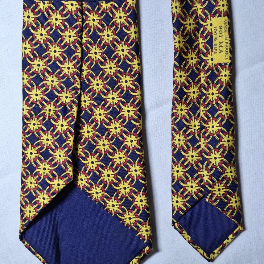 [BUNJANG] Hermes Navy Yellow Chain Sun Silk Tie / 에르메스 네이비 옐로우 체인태양문양 실크 넥타이