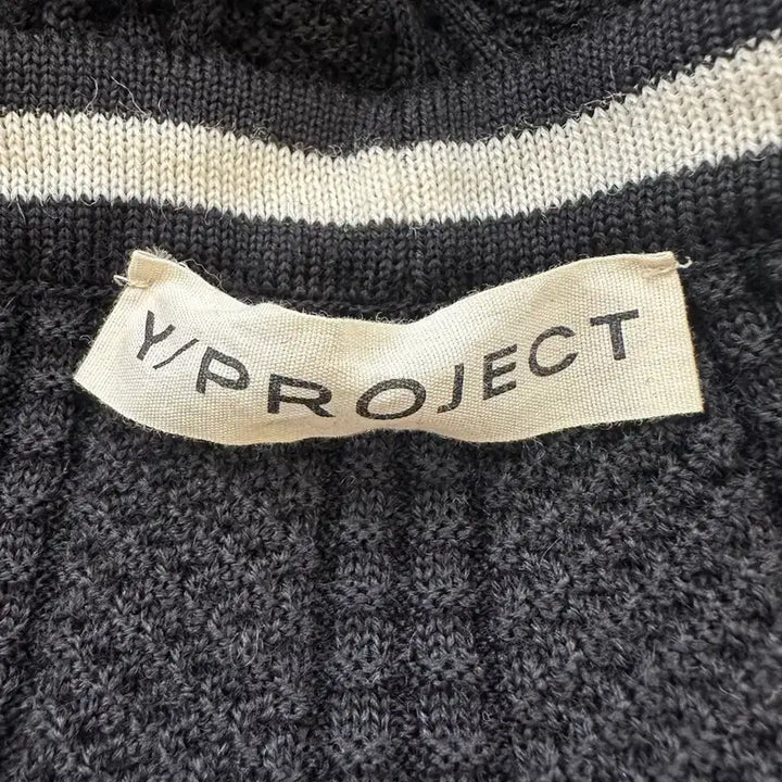 [BUNJANG] Y/Project Crop Hooded Knit Cardigan / 새옷 44) 와이 프로젝트 크롭 후드 니트가디건 판매합니다!