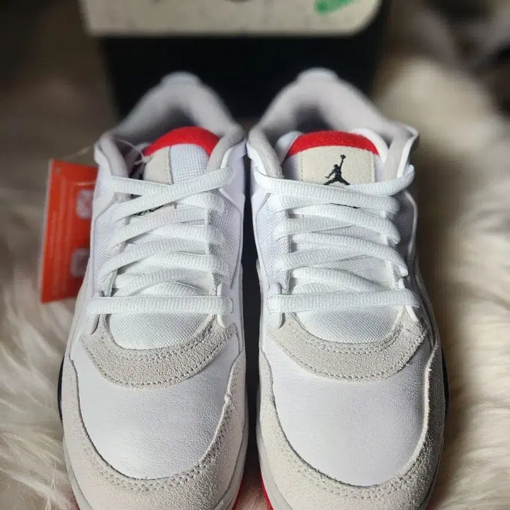 [BUNJANG] Nike Air Jordan 4 RM White Sneakers / (N)나이키 에어 조던 4 RM 화이트(250mm)새제품입니다.