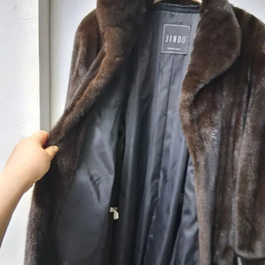 [BUNJANG] Jindo Fur Black Grama Natural Mink Coat / 진도모피 블랙 그라마 천연밍크 코트 77 (95)