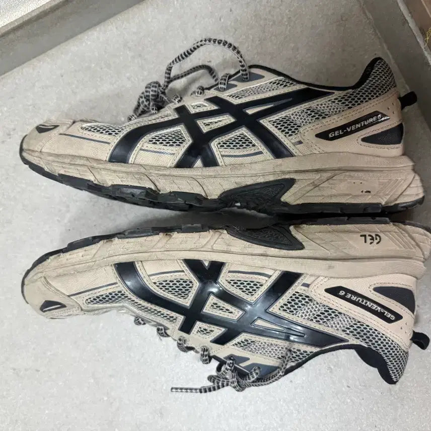 [BUNJANG] Asics Gel Venture Feather Grey Sneakers / 아식스 젤벤처 페더그레이 270