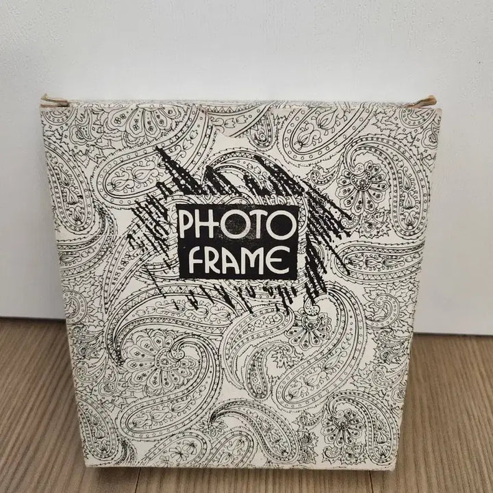 [SOLD OUT] ((고전)) 90년대 꼬망스망 하트 액자