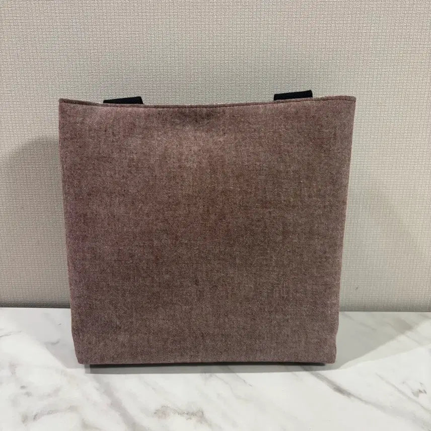 [BUNJANG] Quilted Camellia Tote Bag / 퀼트 동백꽃 토트백
