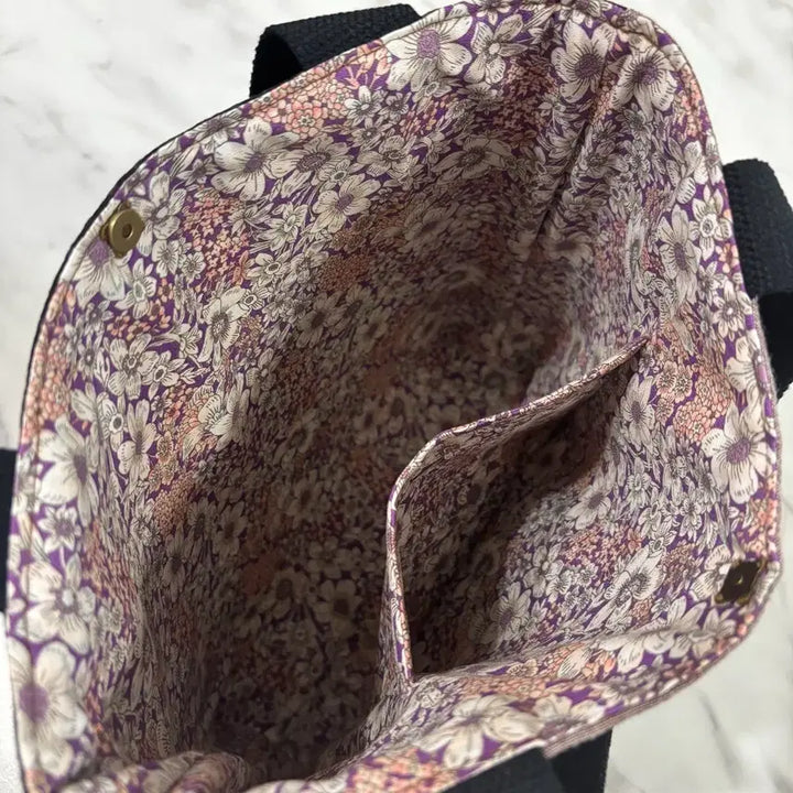 [BUNJANG] Quilted Camellia Tote Bag / 퀼트 동백꽃 토트백