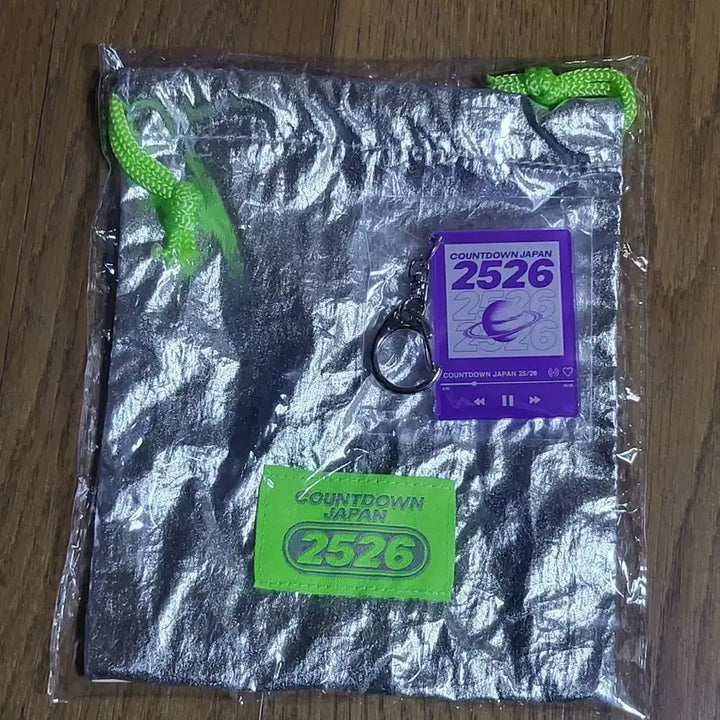 [BUNJANG] Countdown Japan 25/26 Gacha Keychain &amp; Pouch Bundle Set / COUNTDOWN JAPAN 25/26 가챠 판매해요~