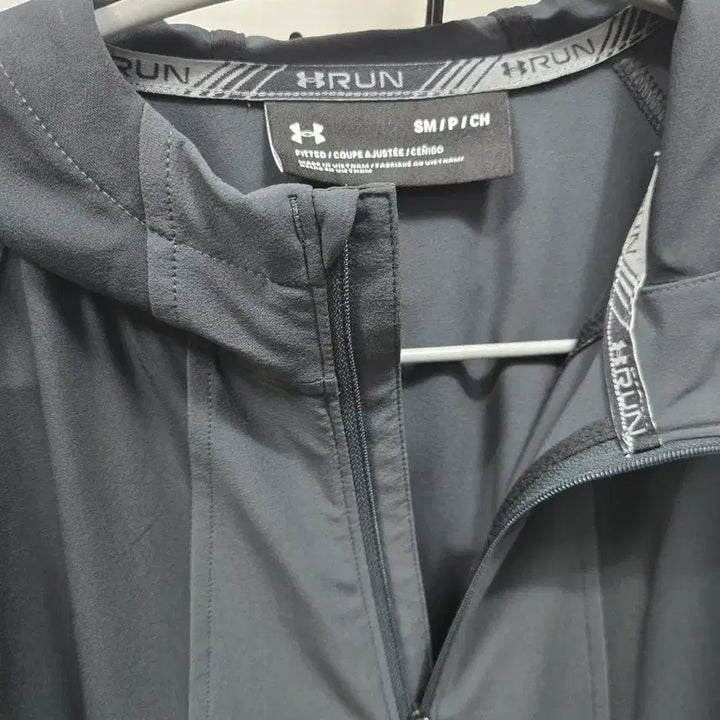 [BUNJANG] Under Armour Hooded Zip-up Jacket / (1302)언더아머  후드집업95