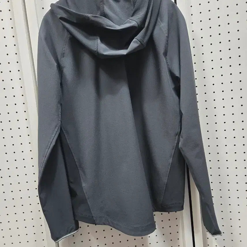 [BUNJANG] Under Armour Hooded Zip-up Jacket / (1302)언더아머  후드집업95