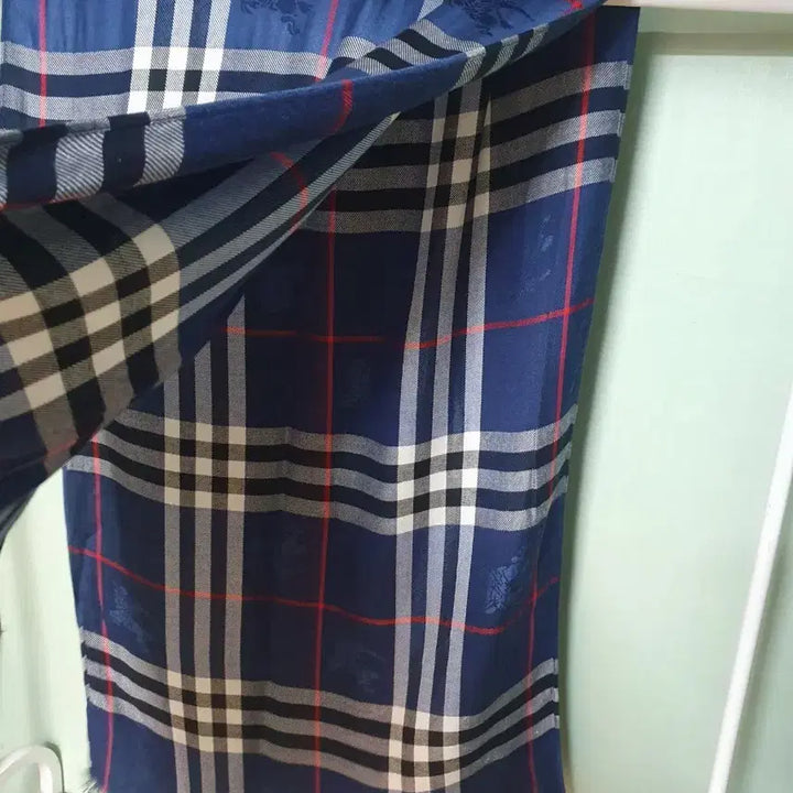 [BUNJANG] Burberry Checkered Silk Blend Scarf / 버버리 체크 머플러 스카프