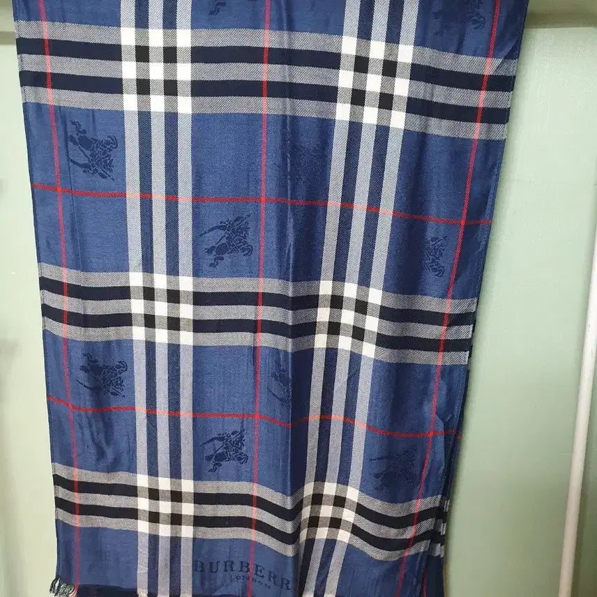 [BUNJANG] Burberry Checkered Silk Blend Scarf / 버버리 체크 머플러 스카프