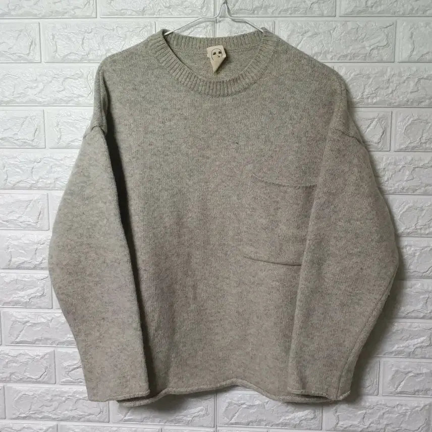 [BUNJANG] Tomboy Knit Sweater / 톰보이 니트 판매합니다