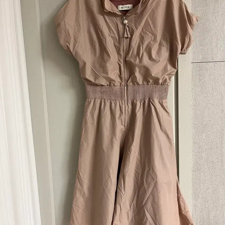 [BUNJANG] Mine Nylon Zip-Up Dress / 한섬 마인 MINE 반팔 나일론 바스락 지퍼 원피스 인디핑크 55