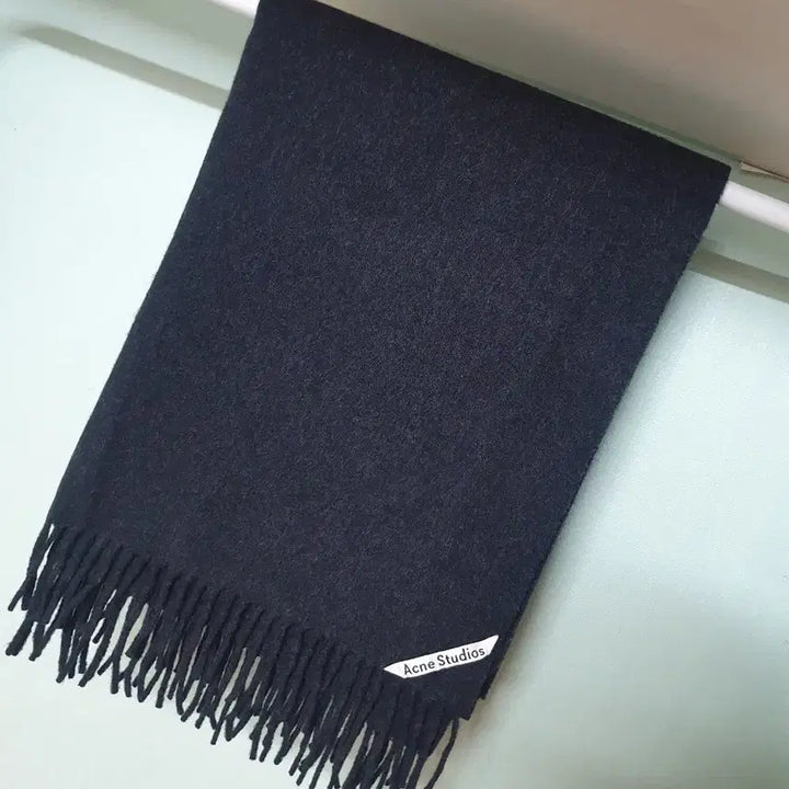 [BUNJANG] Acne Studios Wool Scarf / 아크네스튜디오 울 머플러