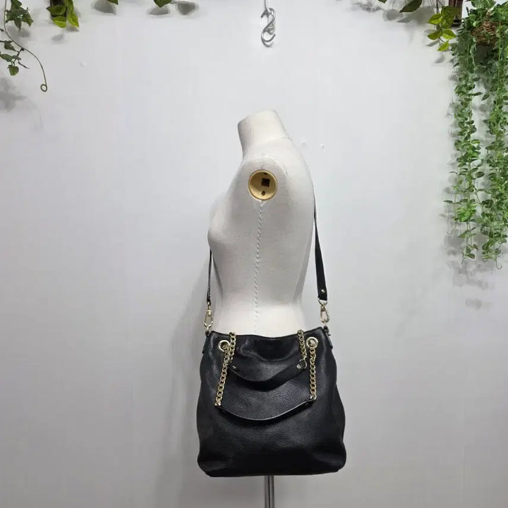 [BUNJANG] Michael Kors Jet Set Travel Medium Chain Tote and Shoulder Bag / 마이클코어스 젯 셋 트래블 미디엄 체인 토트앤 숄더백