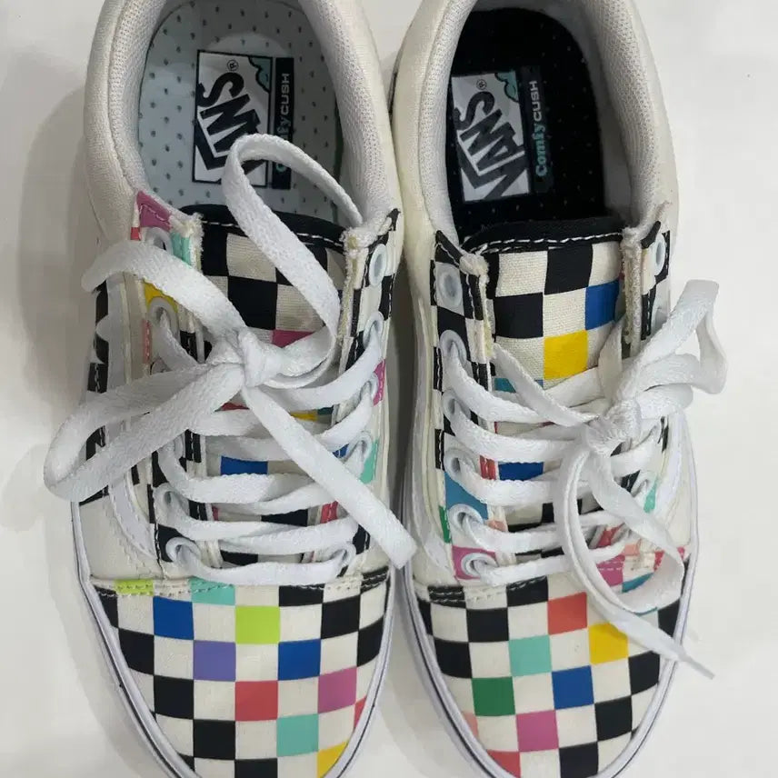 [BUNJANG] Vans MOMA Collaboration Sneakers / MOMA반스 스니커즈