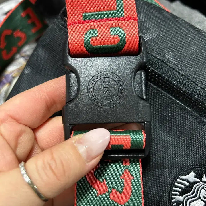 [BUNJANG] Starbucks Herschel Hip Pack / 스타벅스 허쉘 힙백 20x18cm
