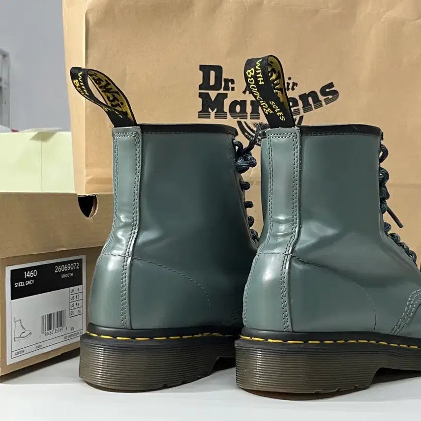 [BUNJANG] Dr. Martens 1460 Smooth Leather 8-Hole Steel Grey Boots (Discontinued) / 닥터마틴 1460 스무스 소가죽 8홀, 스틸 그레이 (절판된 상품)