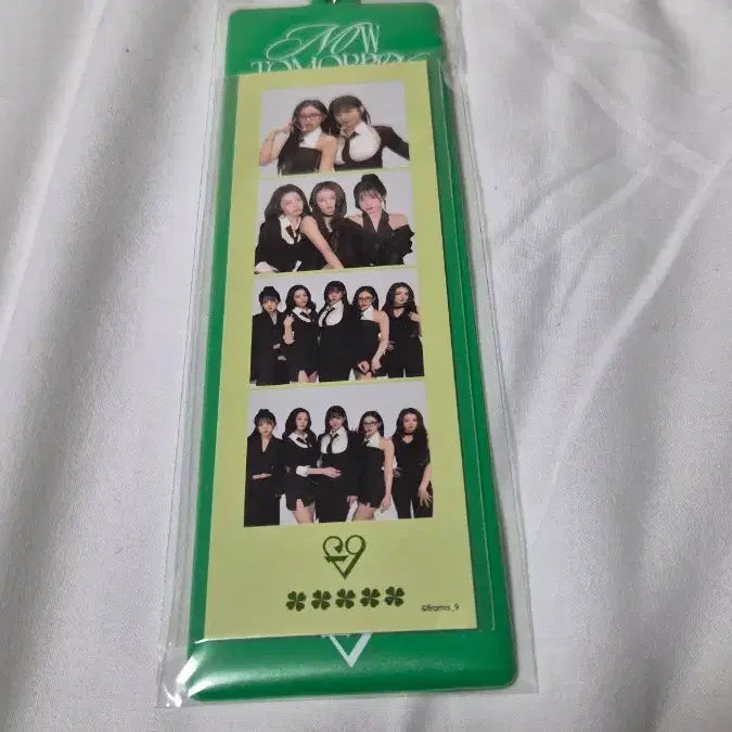 [BUNJANG] fromis_9 Japan Concert MD Skirt Photobook / 프로미스나인 일본 콘서트 md 짧은치마 네컷