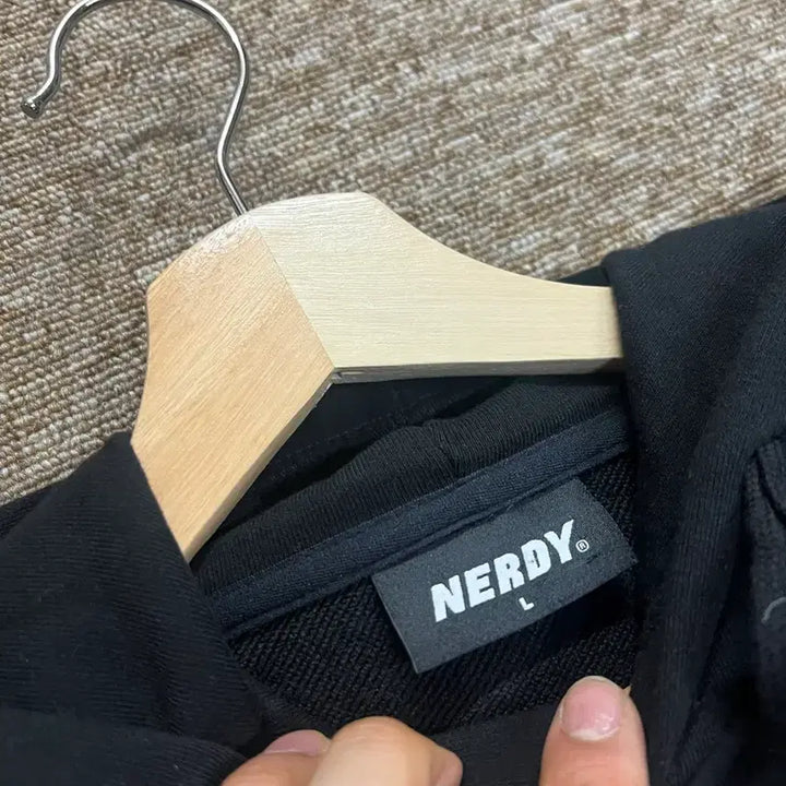 [BUNJANG] NERDY Tiger Graphic Hoodie - Black (Size L) / NERDY 타이거 그래픽 후드 L 블랙