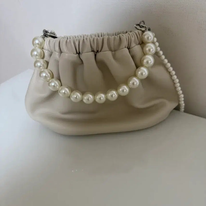 [SOLD OUT] 세이모온도 아이보리 진주 셔링 숄더백/크로스백