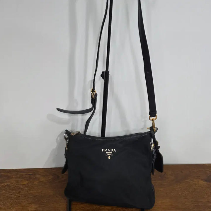 [BUNJANG] Prada Authentic Handbag / 프라다 정품 가방