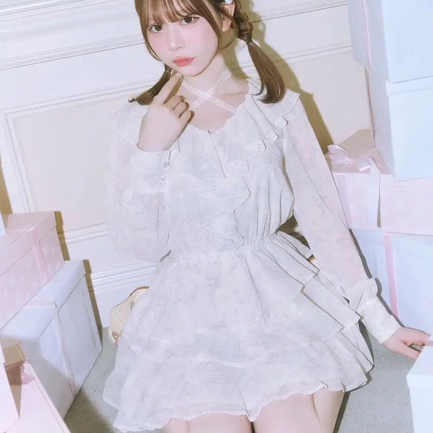 [BUNJANG] Michelle Macaron Royal Fleur Frill Dress / 미셸마카롱 로얄 플뢰르 프릴 원피스