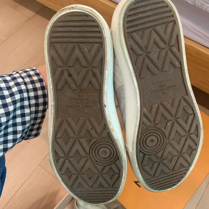 [SOLD OUT] 루이비통 스니커즈 트로카데로 6.5