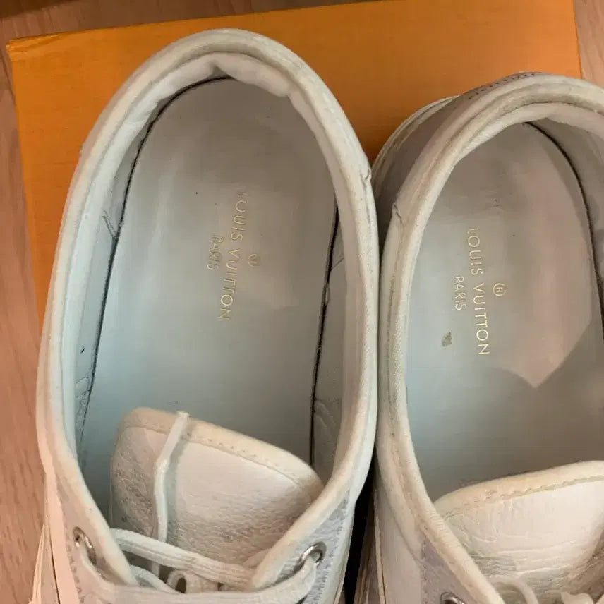 [SOLD OUT] 루이비통 스니커즈 트로카데로 6.5