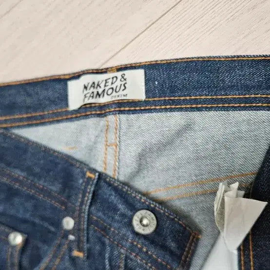 [BUNJANG] Naked &amp; Famous Dirty Fade Weird Guy Jeans / 네이키드앤페이머스 더티페이드 28
