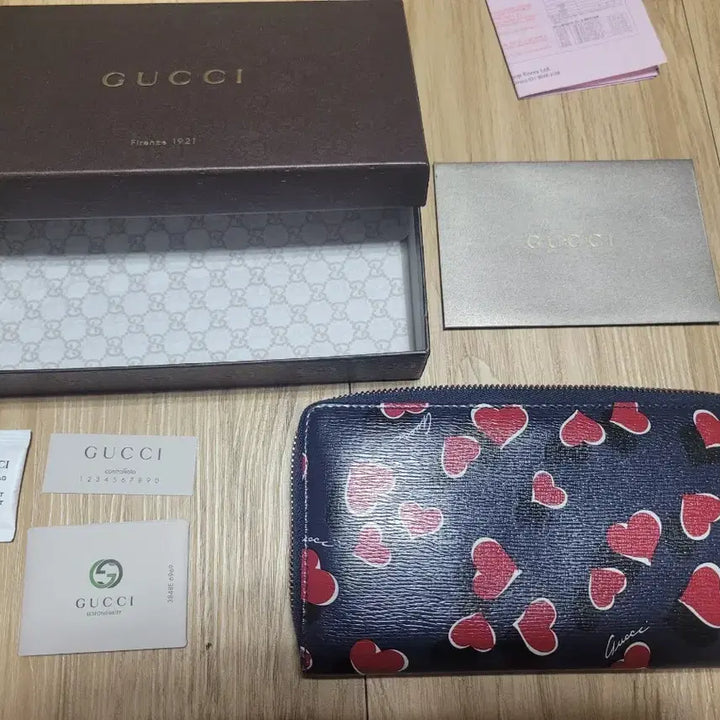 [BUNJANG] Gucci Heartbeat Zip-Around Long Wallet Navy Full Box / 구찌 하트비트 네이비 집어라운드 장지갑 풀박스