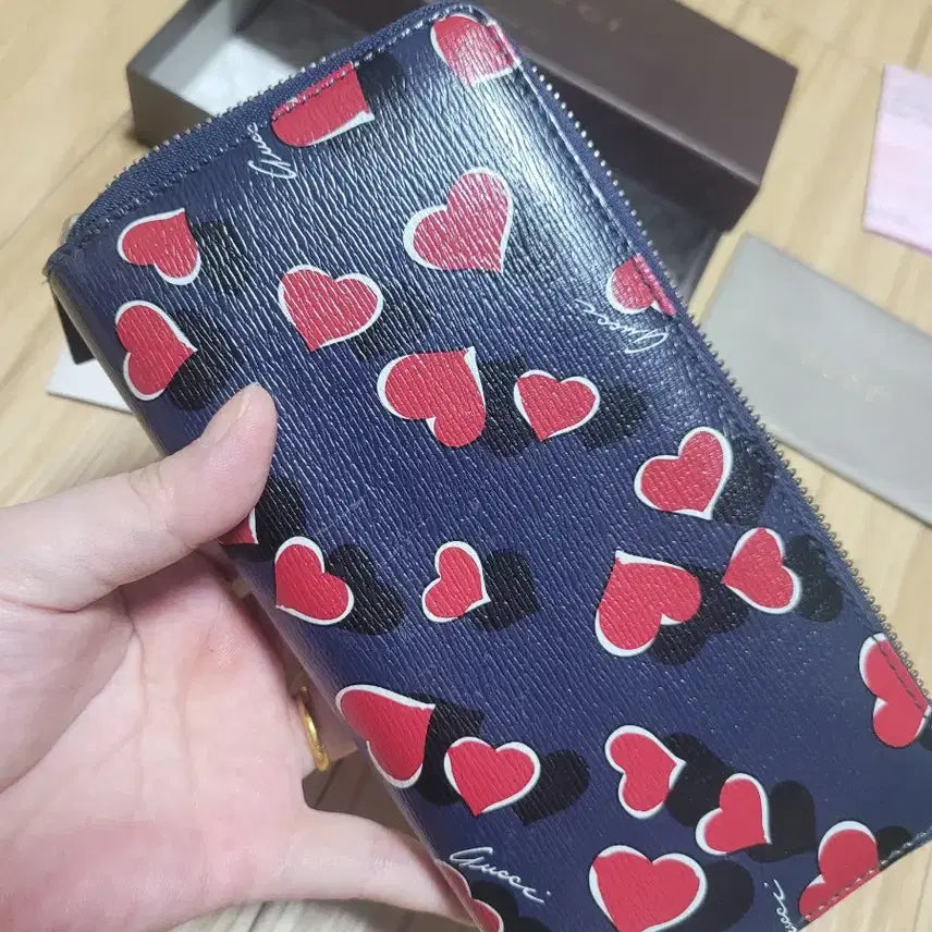 [BUNJANG] Gucci Heartbeat Zip-Around Long Wallet Navy Full Box / 구찌 하트비트 네이비 집어라운드 장지갑 풀박스