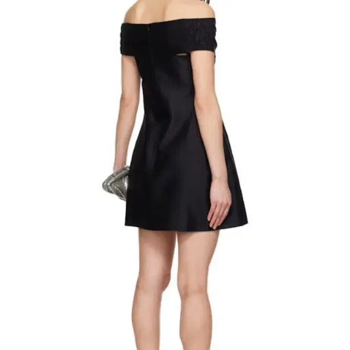 [BUNJANG] Shushutong Off-Shoulder Mini Dress Black / shushutong 오프 숄더 미니드레스 블랙 리본