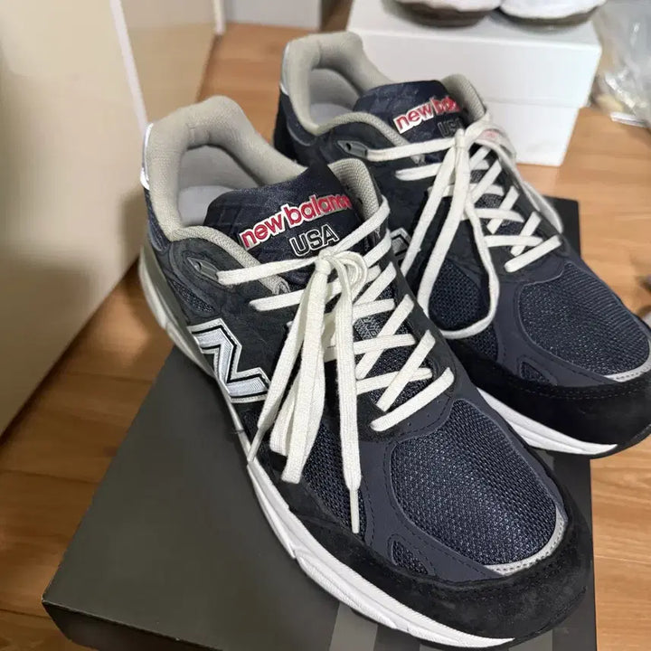 [SOLD OUT] 뉴발란스 990v3 네이비 275