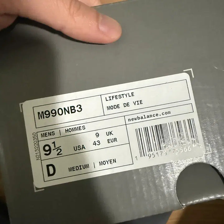 [SOLD OUT] 뉴발란스 990v3 네이비 275