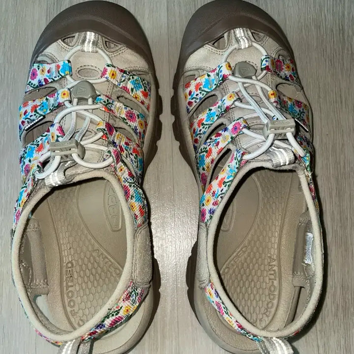 [BUNJANG] Kin Flower Sandals 265 / 킨 꽃샌들265