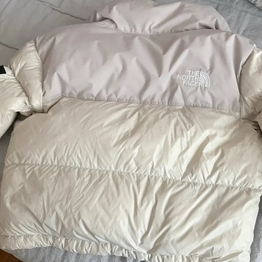 [BUNJANG] The North Face Nupste Cream XS / 노스페이스 눕시 크림 xs