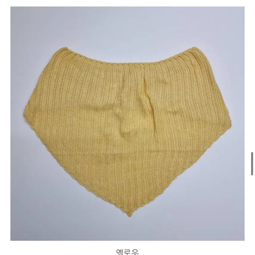 [BUNJANG] Yellow Triangle Knit Crop Top / 삼각탑 옐로우 니트 탱크탑 크롭탑