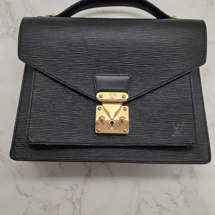 [BUNJANG] Louis Vuitton Epi Monceau Black Tote Bag / 루이비통 가방 에피 블랙 토트백