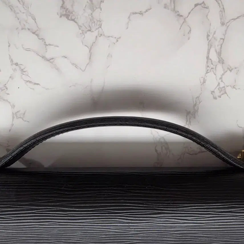 [BUNJANG] Louis Vuitton Epi Monceau Black Tote Bag / 루이비통 가방 에피 블랙 토트백
