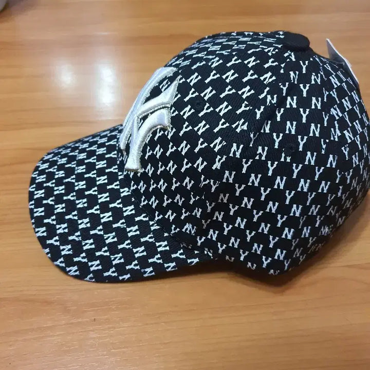 [SOLD OUT] MLB NY 양키스 패턴 볼캡